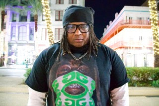 "LA Legends "( green)